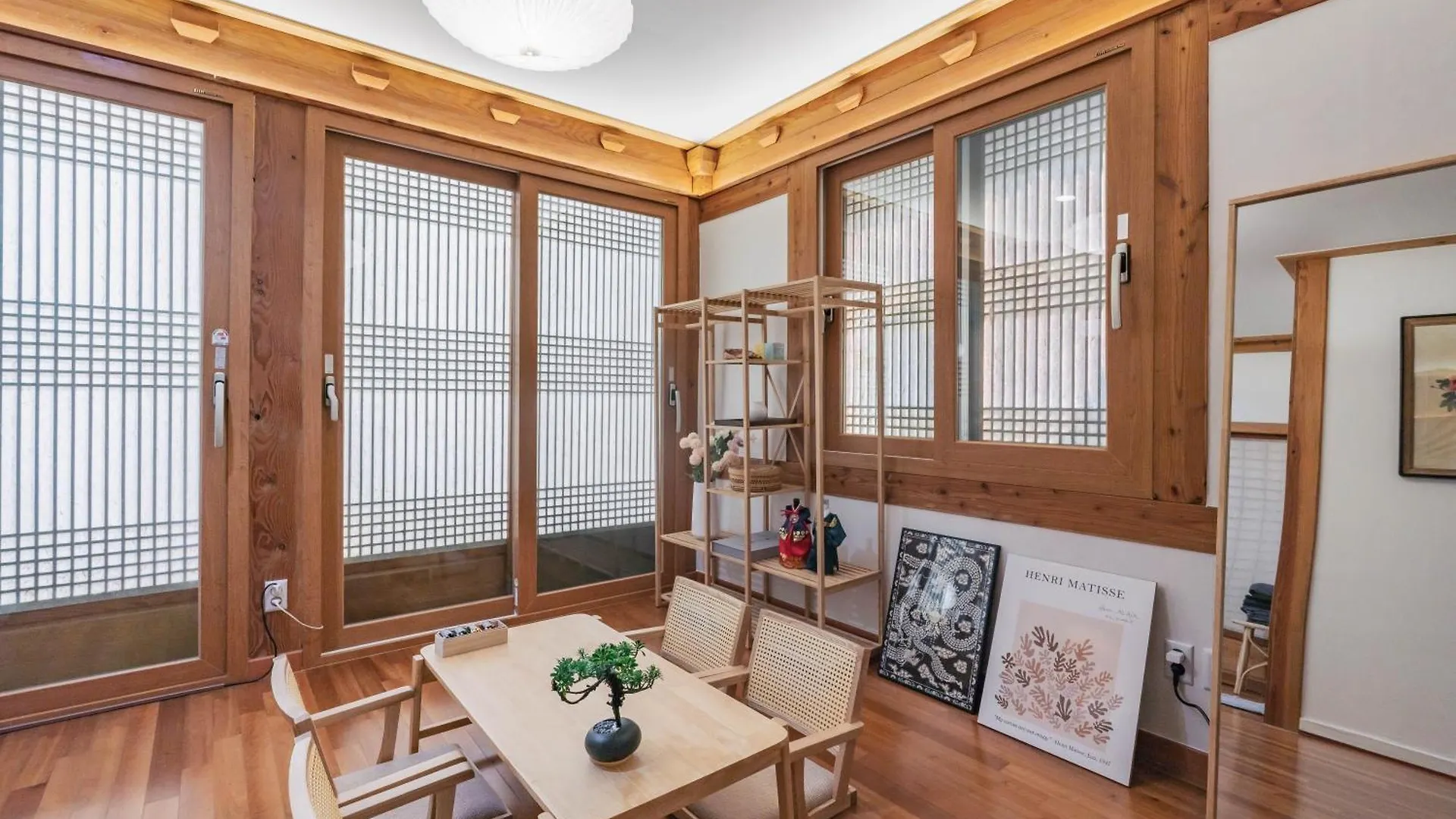Villa Traditional Family Hanok, Moonlight Fragrance Seul